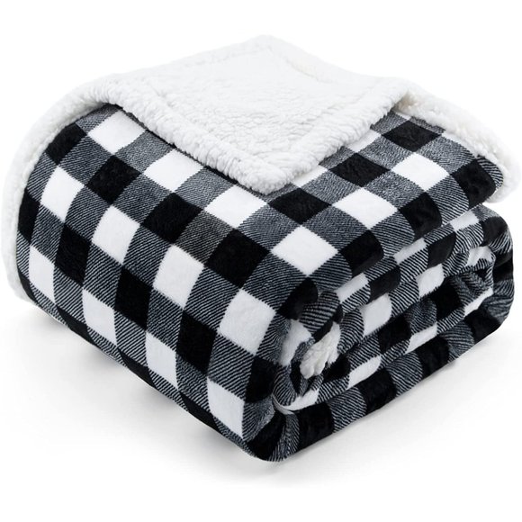 LARGE New Sherpa Buffalo Plaid Christmas Throw Blanket, Fuzzy Fluffy Sof… - Picture 3 of 12
